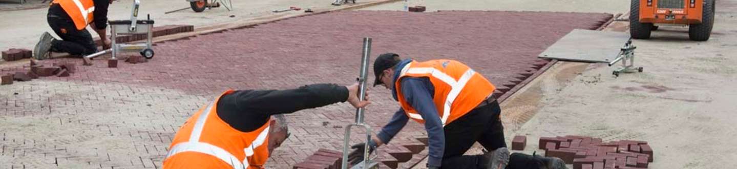 Onderhandelaars cao Bouw & Infra bespreken werkgeversvoorstellen